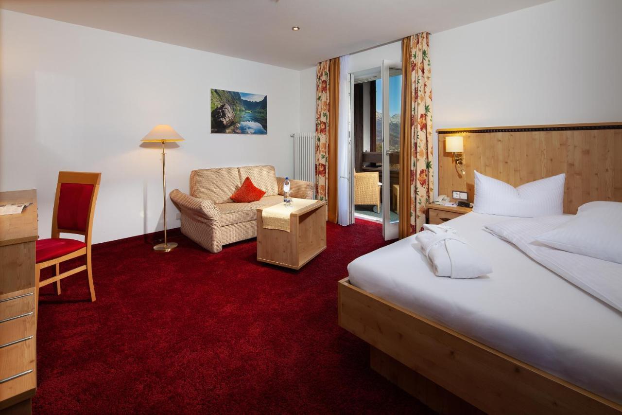 Alm- & Wellnesshotel Alpenhof Шёнау-ам-Кёнигсзе Экстерьер фото