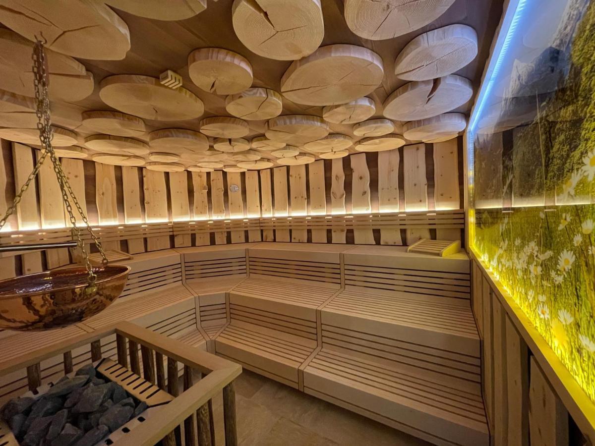 Alm- & Wellnesshotel Alpenhof Шёнау-ам-Кёнигсзе Экстерьер фото