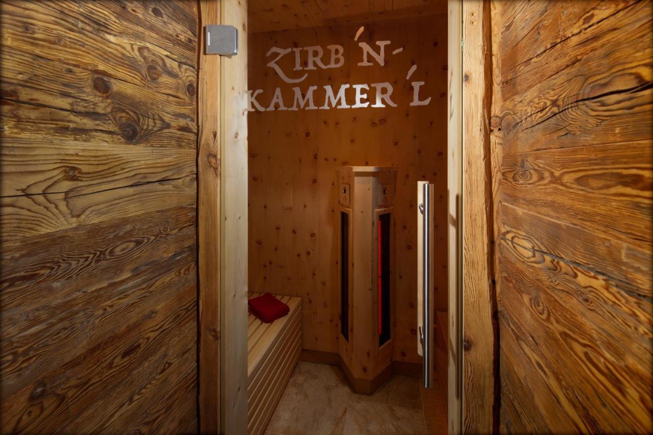 Alm- & Wellnesshotel Alpenhof Шёнау-ам-Кёнигсзе Экстерьер фото