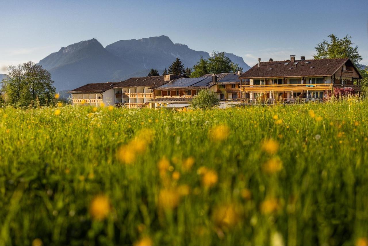 Alm- & Wellnesshotel Alpenhof Шёнау-ам-Кёнигсзе Экстерьер фото