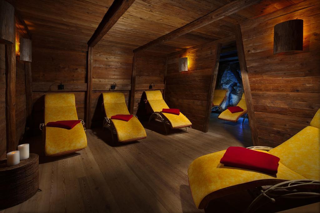 Alm- & Wellnesshotel Alpenhof Шёнау-ам-Кёнигсзе Экстерьер фото