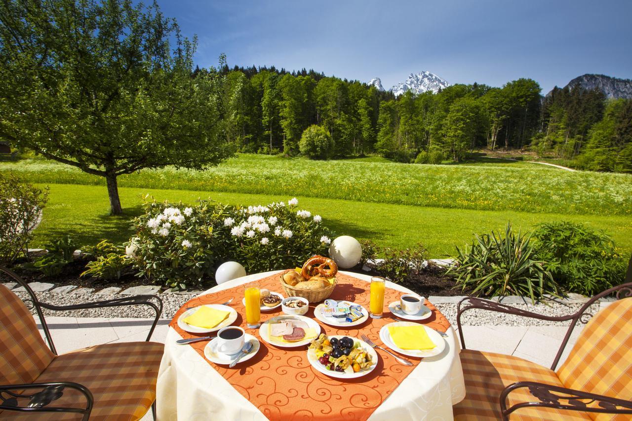 Alm- & Wellnesshotel Alpenhof Шёнау-ам-Кёнигсзе Экстерьер фото