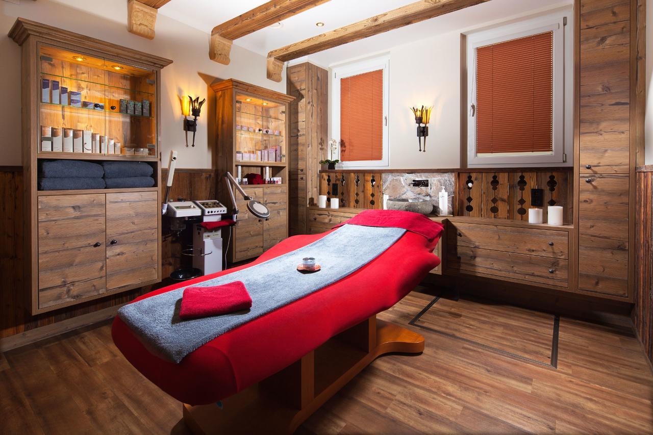Alm- & Wellnesshotel Alpenhof Шёнау-ам-Кёнигсзе Экстерьер фото